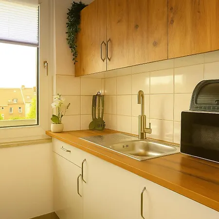 Livemore24 - 2 In Wlan - Smart-tv - 24-7 Check-in Und Kueche Apartamento Duisburgo