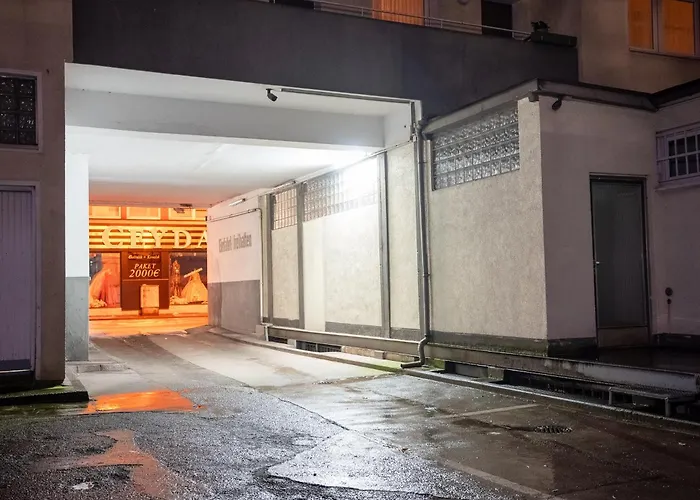 Livemore24 - 2 In Wlan - Smart-tv - 24-7 Check-in Und Kueche Lejlighed Duisburg